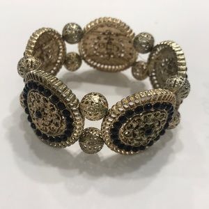 Black and gold stretch bracelet